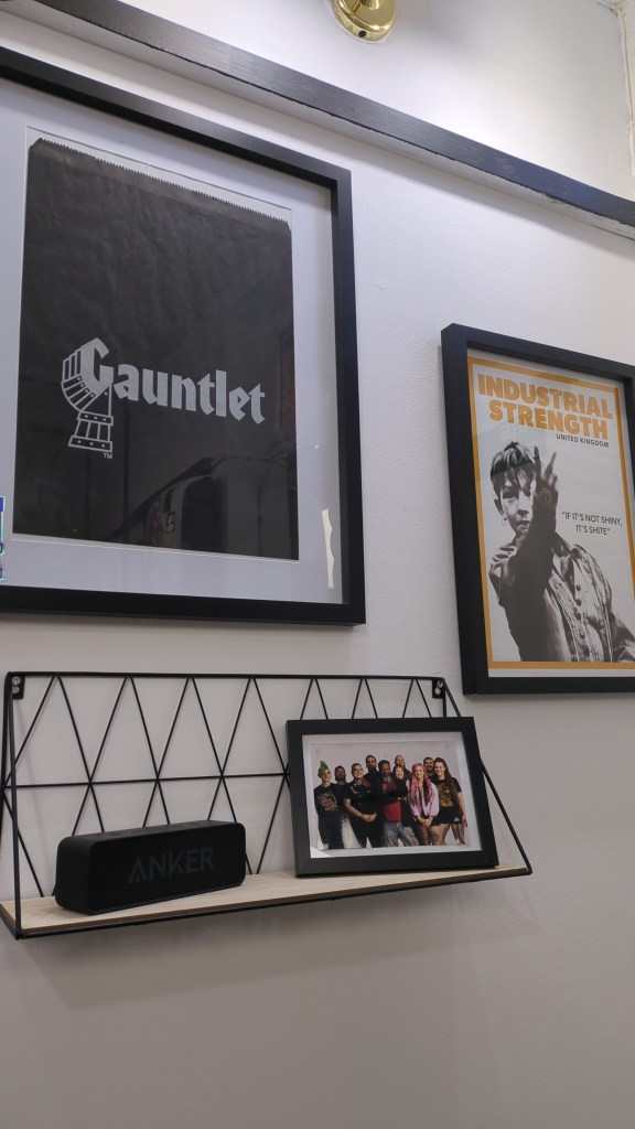 Matt Clarke Piercing, Piercing room